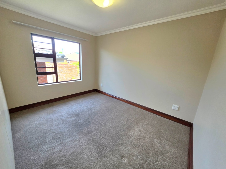 To Let 3 Bedroom Property for Rent in Eureka Free State